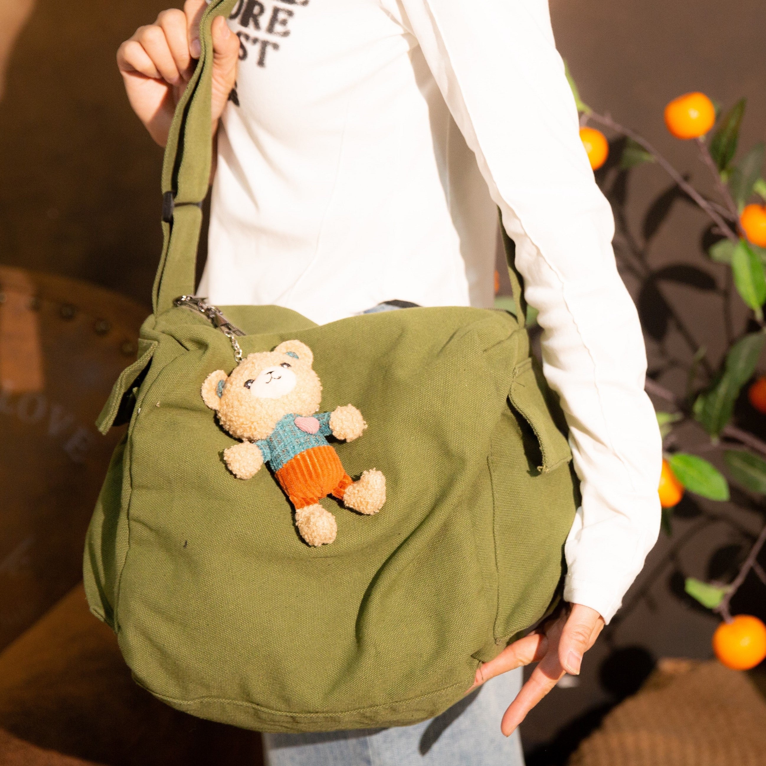 Canvas Crossbody Bag, Canvas Crossbody Purse, Tote with Zipper, Large canvas cross body tote bag, Shopping Bag, Everyday bags, Travel Bag, Luggage bags, hobo bag.