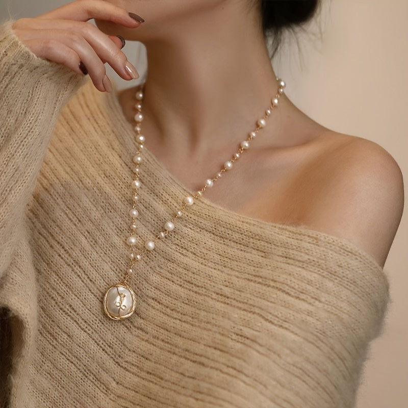 Freshwater Pearls Necklace Vintage-Inspired Freshwater Pearls Necklace for Women | Baroque Freshwater Pearls & Alloy Chain, Minimalist Elegant Design | for Parties, Valentine's Day, Year-Round Versatile Jewelry