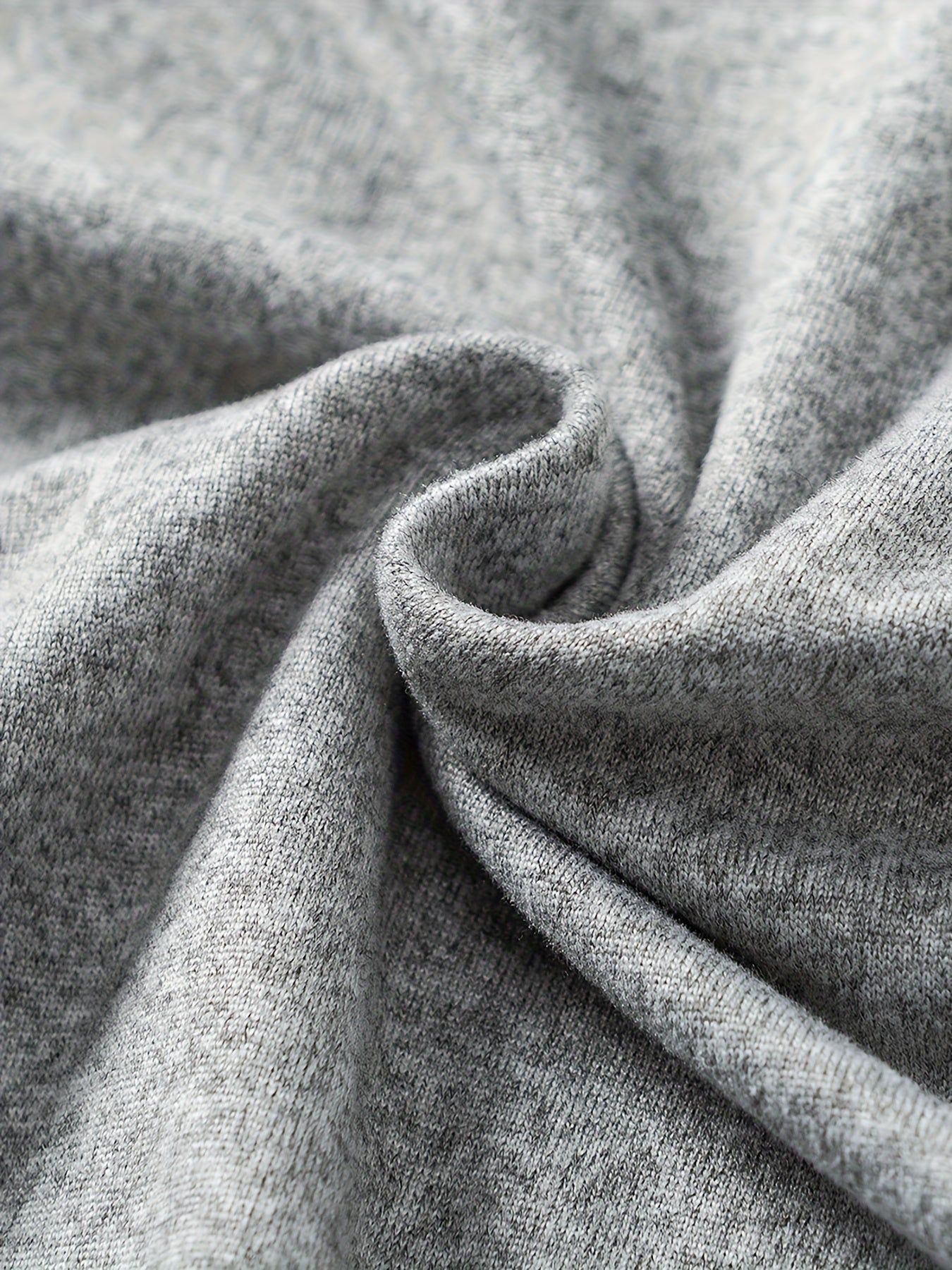 Plus Size - Plus Size Women'S Oversized T-Shirt with Star Graphic - Black & White Contrast