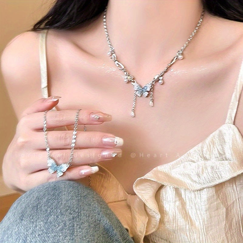 Blue Gradient Crystal Butterfly Necklace, Collarbone Chain, High-End Pearl Necklace Accessory