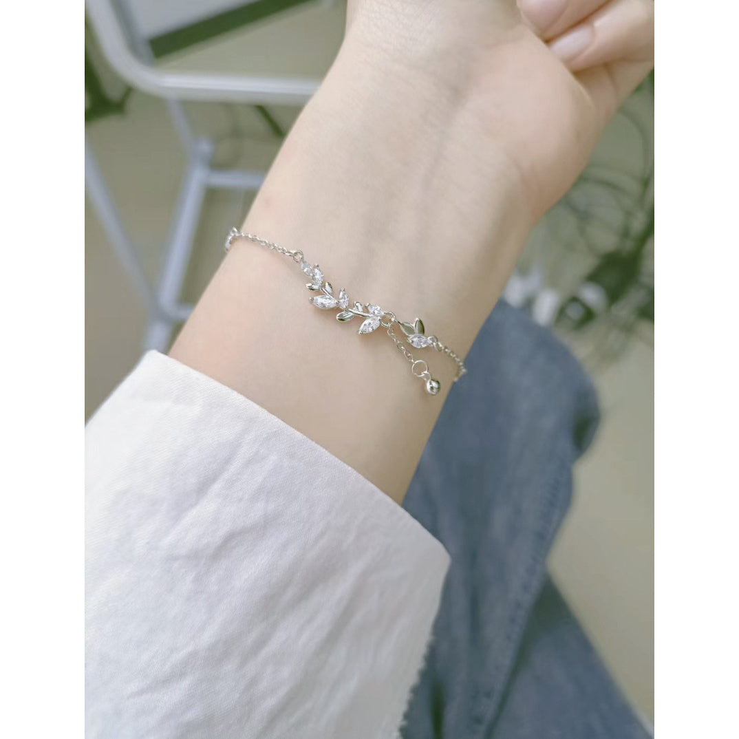 Xiaohongshu Women's Shiny Wheat & Leaf Tassel Necklace - Minimalist Alloy Clavicle Chain with Panicle Pendant, Everyday Jewelry Gift for Women, Year-Round Versatile Accessory