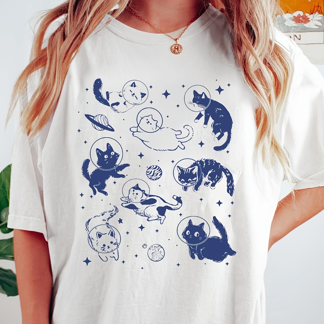 Plus Size, Space Cat Graphic T-Shirt for Cat Lovers - Casual Loose Fit Short Sleeve Top